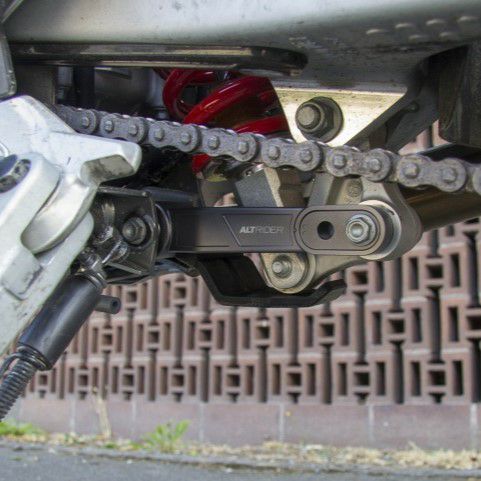 AltRider アジャスタブルリンクキット Aprilia Tuareg 660_1