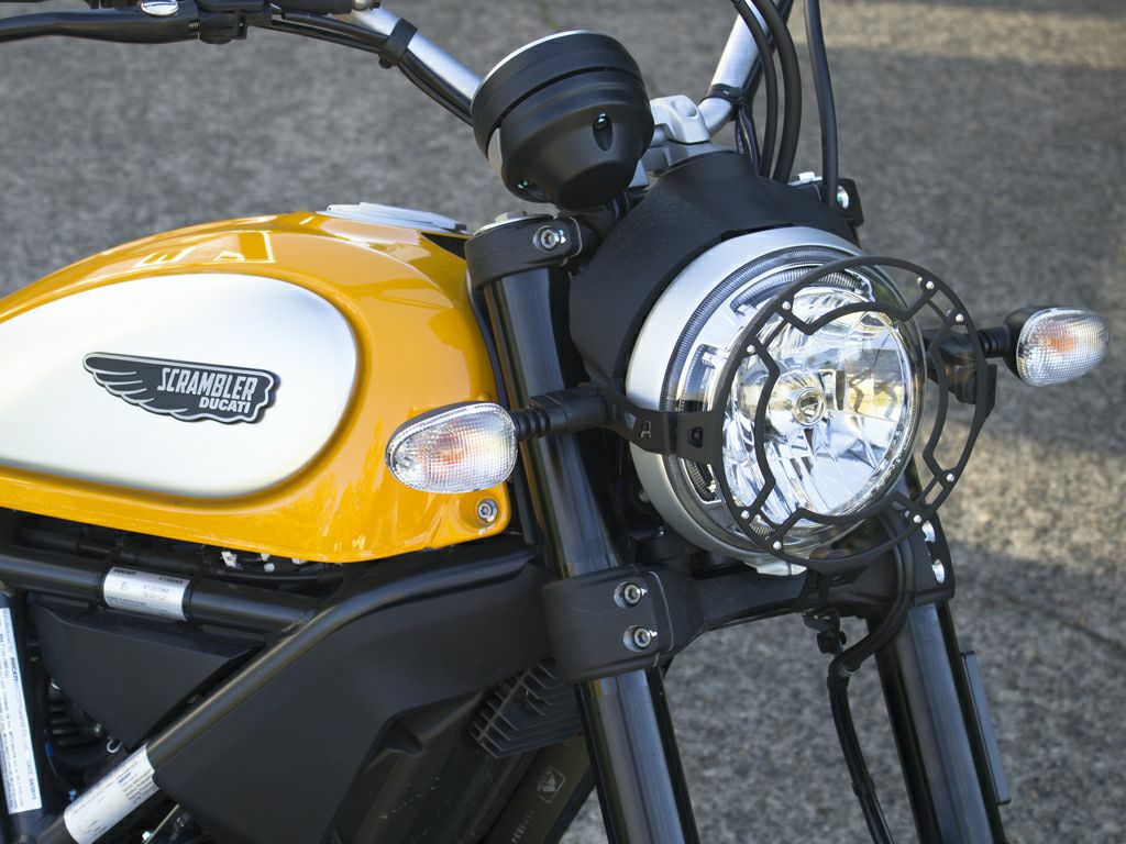 セール】ヘッドライトガード クリア ポリカーボネート Ducati スクラン