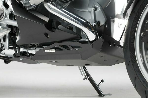 SW-MOTECH エンジンガード(アンダーガード) ブラック BMW R1200RT (13-18) | MSS.07.517.10000/B_1