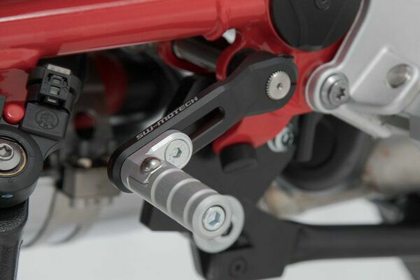 SW-MOTECH アジャスタブルシフトペダル BMW R nineTシリーズ | FSC.07.512.10001_1