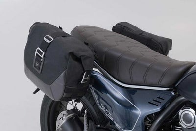 SW-MOTECH Legend Gear サイドバックシステム 左側 LC2 (13.5L) / 右側
