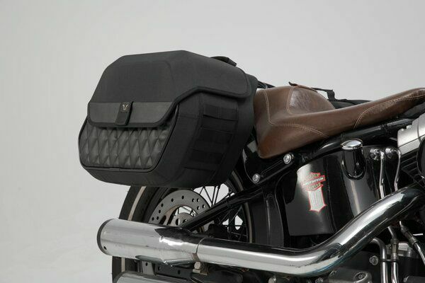 SW-MOTECH Legend Gear サイドバックシステム 左側 LH2 (25,5 L) / 右側 LH1 (19,5 L) Harley-Davidson STスリムFLS (12-17) / STスリムFLSS (12-17) | BC.HTA.18.682.20700_1