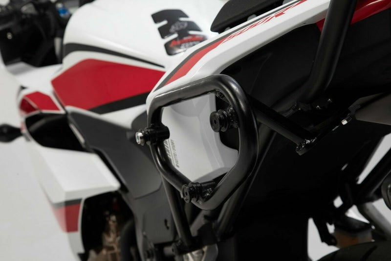 SW-MOTECH SLCサイドキャリア 左側 ブラック Honda CB500F (16-18) / CBR500R (16-18) | HTA.01.742.10000_1