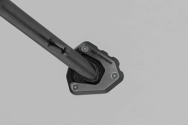 SW-MOTECH サイドスタンドエクステンション Honda CB750 Hornet (22-24) | STS.01.971.10000_1