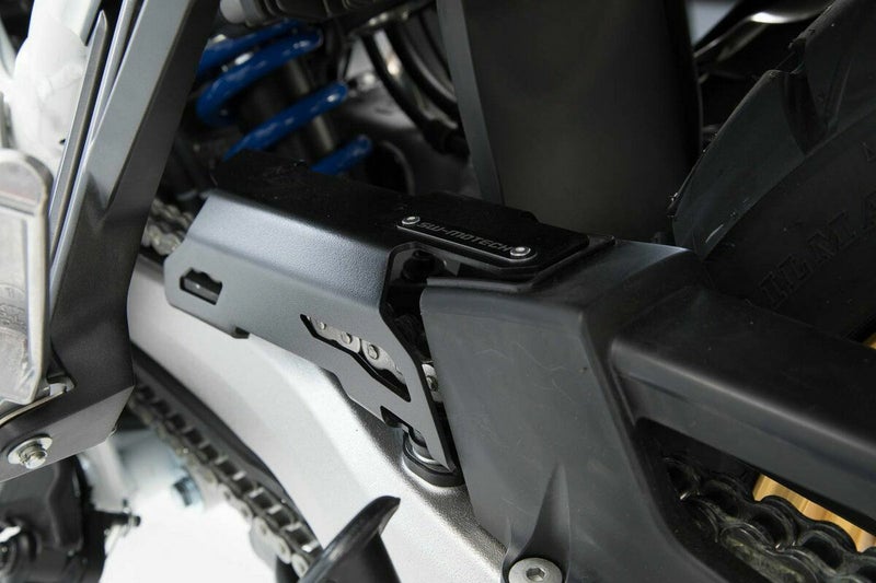 SW-MOTECH チェーンガードエクステンション ブラック Honda CRF1000L アフリカツイン (15-) | KTS.01.622.10001/B_1