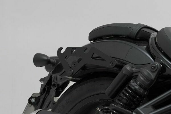 SW-MOTECH SLHサイドキャリア 右側 LH1バック専用  Honda レブル1100 (20-) | HTA.01.682.11100_1