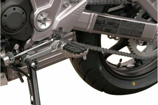 SW-MOTECH ION フットレストキット KAWASAKI VERSYS650 (06-14)/Z 1000 (06-09)/Z 900RS (17-)/Z1000 R (06-09)/ZRX 1200 R/S (00-05) | FRS.08.011.10001/S_1