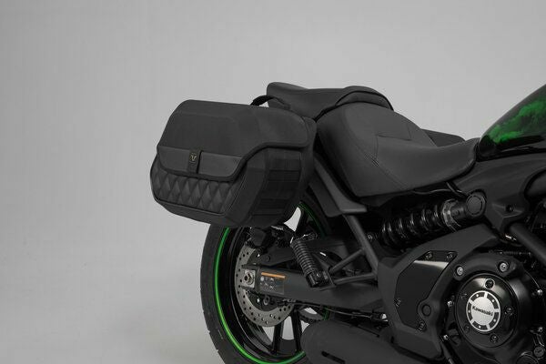SW-MOTECH Legend Gear サイドバックシステム 左側 LH2 (25,5 L) / 右側 LH1 (19,5 L) Kawasaki Vulcan S (16-) | BC.HTA.08.682.20001_1