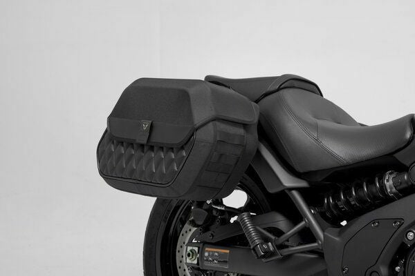 SW-MOTECH Legend Gear サイドバックシステム 左側 LH1 (19,5 L) / 右側 LH1 (19,5 L) Kawasaki Vulcan S (16-) | BC.HTA.08.682.20100_1