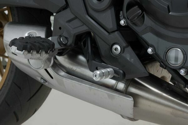 SW-MOTECH アジャスタブルブレーキペダル Kawasaki Z900 (16-) | FBL
