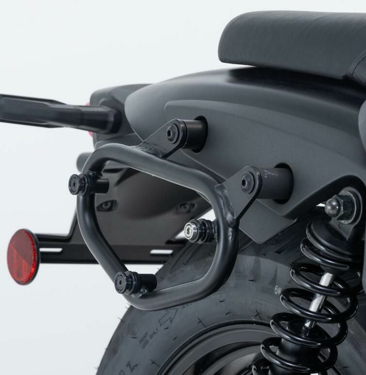 SW-MOTECH SLCサイドキャリア 右側 ブラック Kawasaki エリミネーター (2024-)_1