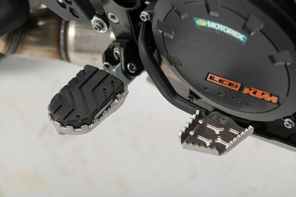 SW-MOTECH ブレーキペダルエクスパンション KTM Adventureシリーズ