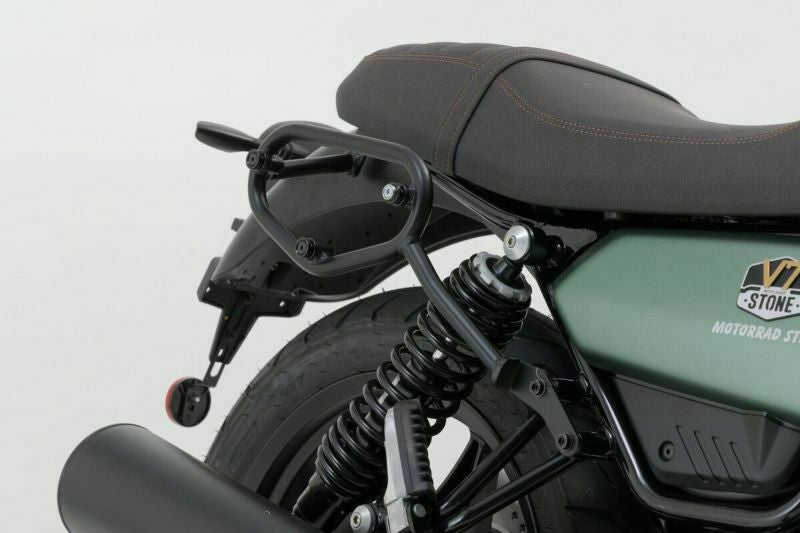 SW-MOTECH Legend Gear サイドバックシステム 左側 LC2 (13.5L) / 右側