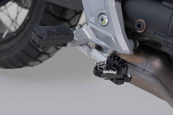 てっど様確認用 SW-MOTECH ブレーキペダルエクステンション Moto Guzzi V85 TT (21