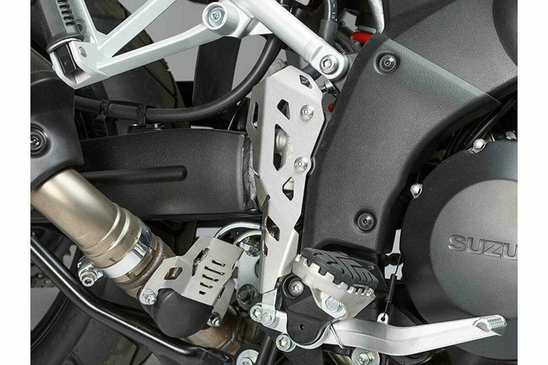 SW-MOTECH ブレーキシリンダーガード シルバー Suzuki Vストローム 1000 (14-19) / Vストローム 1000XT (14-19) | BPS.05.175.10100/S_1