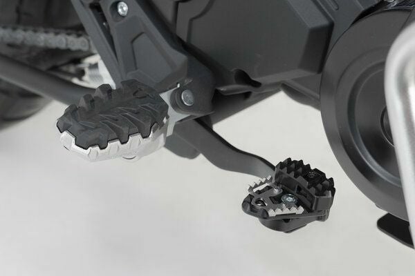 ブレーキペダル エクステンション | SW-MOTECH ステップ エスダブリューモーテック SWモーテック ブレーキペダルエクステンション BLK TENERE700 19 FBE0679910000/B 取寄品