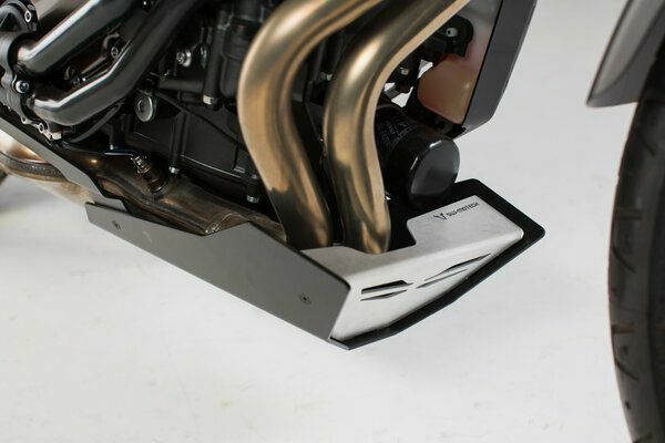 SW-MOTECH フロントスポイラー ブラック/シルバー Yamaha MT-07 (14-20
