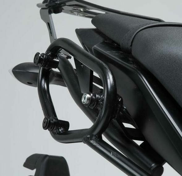 SW-MOTECH SLCサイドキャリア 右側 ブラック Yamaha MT-09 (13-20