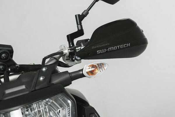 SW-MOTECH BBSTORM ハンドガードキット(2ポイントマウントタイプ) YAMAHA MT-09 (13-20)/XSR 700 (15-)/XSR 900 (15-21) | HPR.00.220.11800/B_1