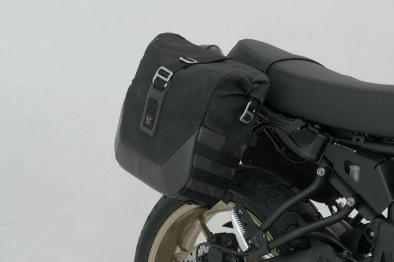 SW-MOTECH Legend Gear サイドバックシステム 左側 LC2 (13.5L) / 右側