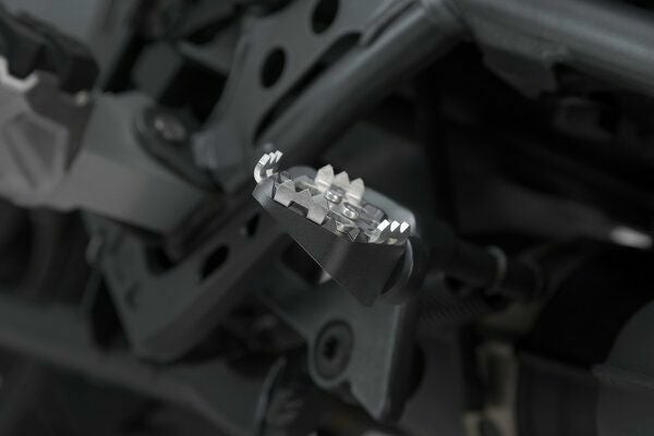 SW-MOTECH ブレーキペダル用ADVENTUREステップ | FBL.00.127.11000_1