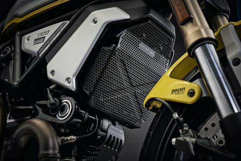 Evotech Performance Ducati スクランブラー 1100 オイルクーラー