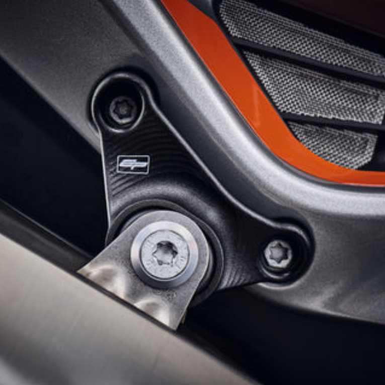 Evotech Performance マフラーハンガー KTM 790 Duke (2018-2022)_1