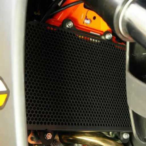 KTM RC125/RC200/RC390 ラジエーターガード Evotech Performance_3