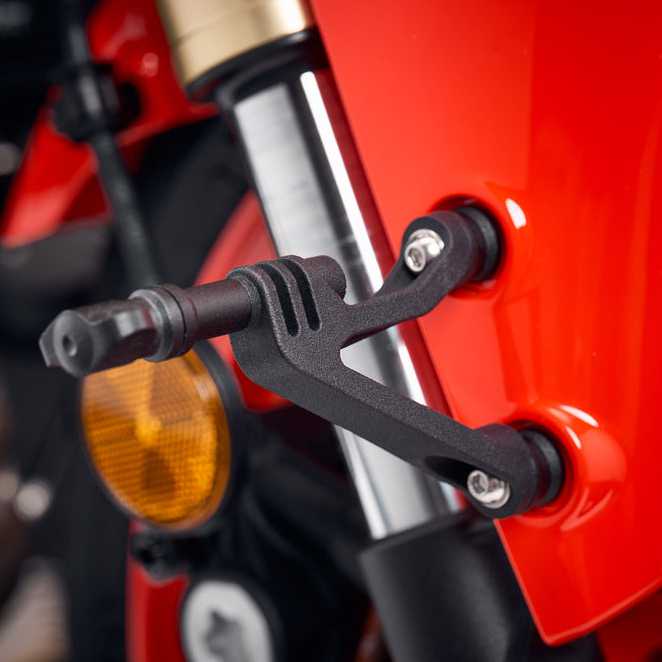 YAMAHA MT-09/XSR900/YZF-R7 アクションカメラ用フロントマッドガードマウント Evotech Performance_1