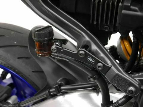 ヤマハ YZF-R7、MT-07、XSR700 クロモリアクスルシャフト(ピボット