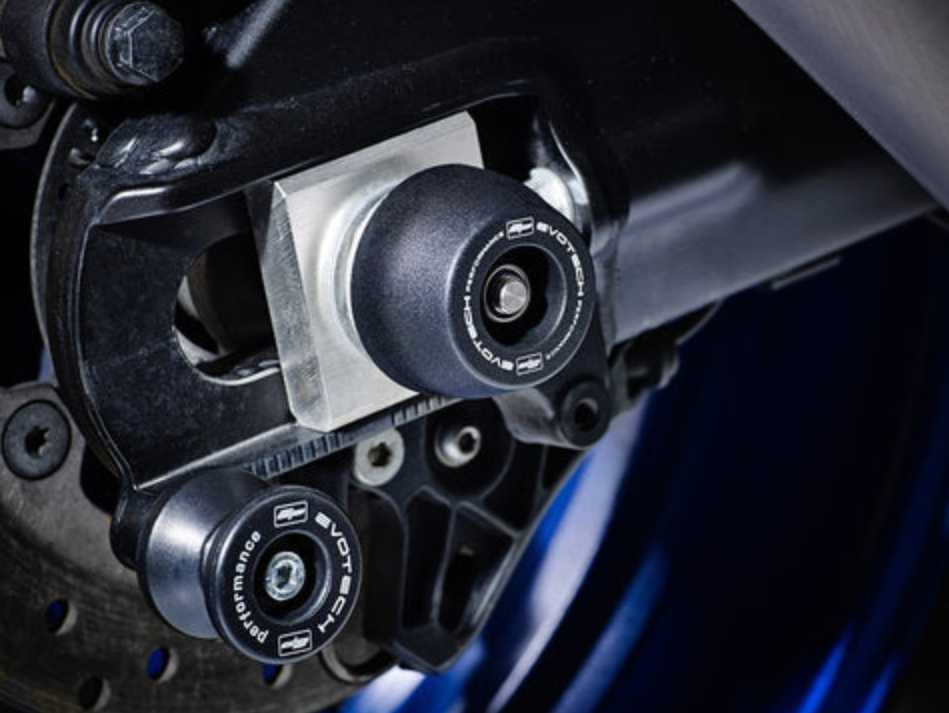 Yamaha MT-10/YZF-R1 アクスルスライダー(スピンドルボビン)キット Evotech Performance_4