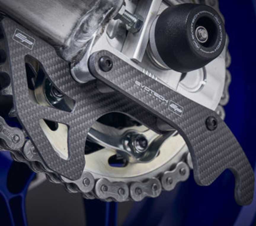 YAMAHA YZF-R1/R6/R7/R9/MT-10 カーボンファイバートゥーガード GPスタイルパッドドックスタンドプレート Evotech Performance_3