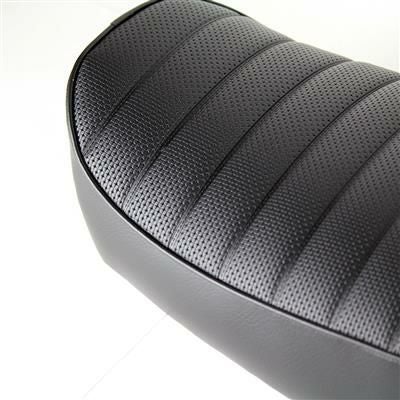 YAMAHA SR400シート GOODSEAT SLENDER タックロール goodsショッピングサイト/商品詳細 別注モデル・GOODSEAT 