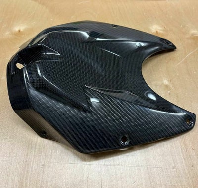 ILMBERGER BMW S1000RR (09-14)専用カーボンアッパータンクカバー 