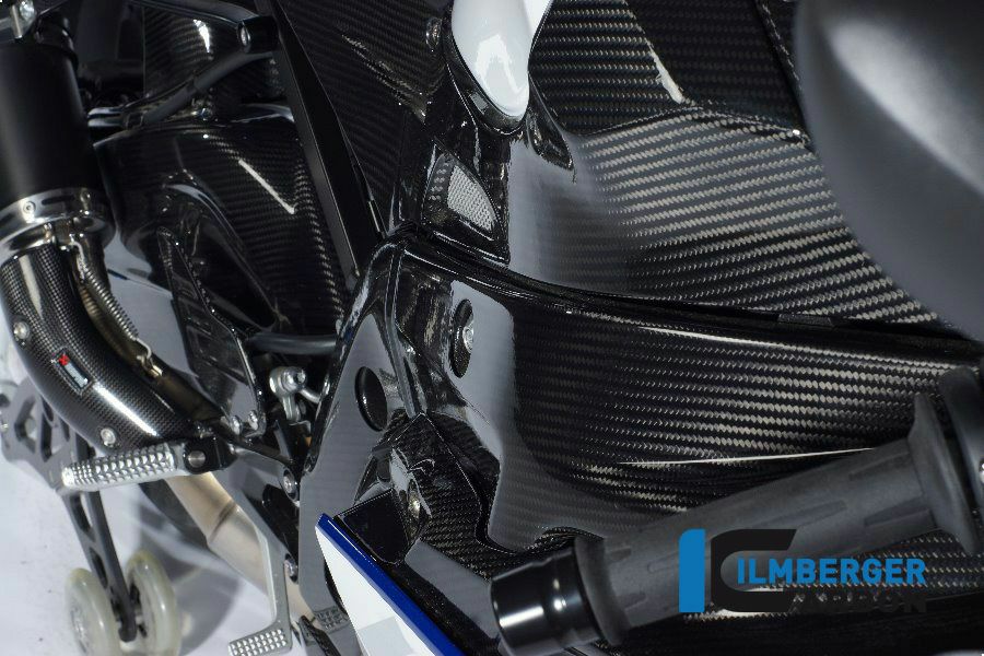S1000RR イルムバーガー社製 カーボンフレームカバー 2015年式 ILMBERGER フレームカバー (右側) BMW S1000RR 公道走行仕様車 / HP4
