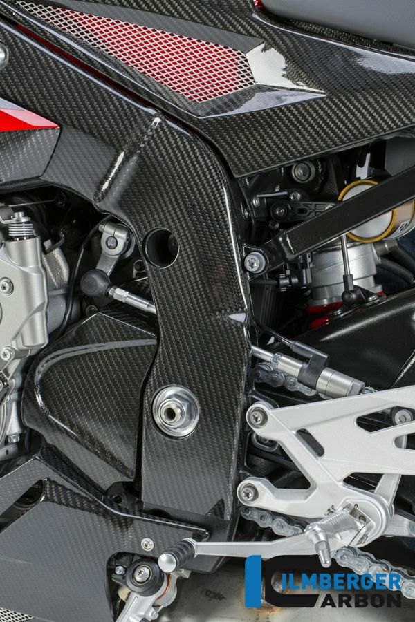 ILMBERGER フロントスプロケットカバー BMW S1000RR (15-18)公道走行仕様車 / S1000R (14-20)_1