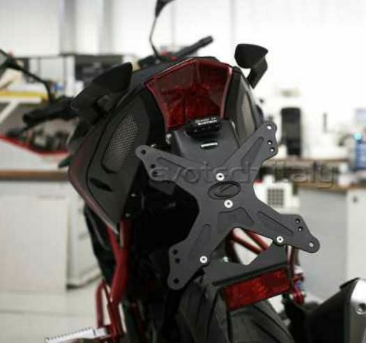 EVOTECH ナンバープレートホルダー フェンダーレスキット BENELLI BN 125 (2021)_1