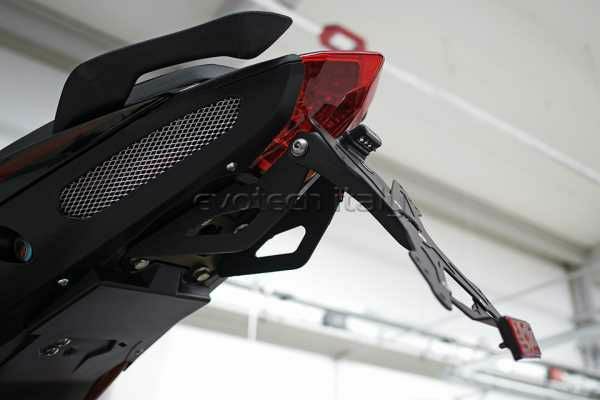 EVOTECH ナンバープレートホルダー フェンダーレスキット BENELLI BN 125 (2021)_2