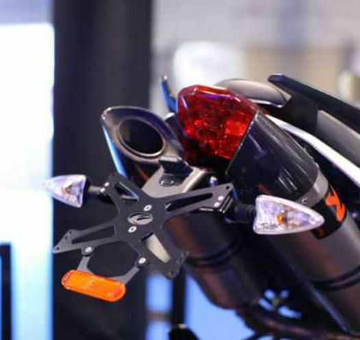 EVOTECH ナンバープレートホルダー フェンダーレスキット APRILIA SHIVER 750 (07-16)_1