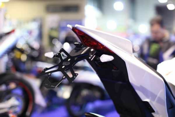 EVOTECH ナンバープレートホルダー フェンダーレスキット APRILIA RSV4/RR/RF /トゥオーノ V4/RS4 125/CAPONORD_4