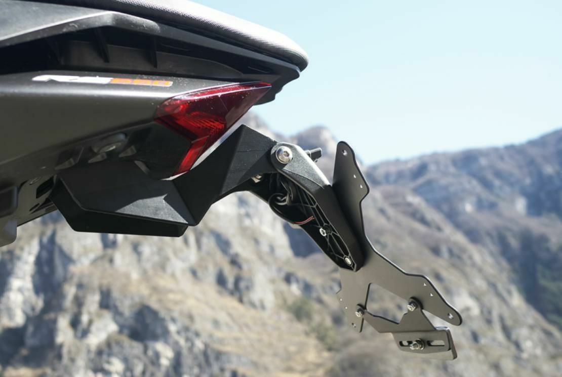 EVOTECH ナンバープレートホルダー フェンダーレスキット APRILIA RS 660 (21-24) / トゥオーノ 660 (21-24)_2