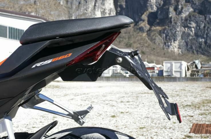 EVOTECH ナンバープレートホルダー フェンダーレスキット APRILIA RS 660 (21-24) / トゥオーノ 660 (21-24)_3