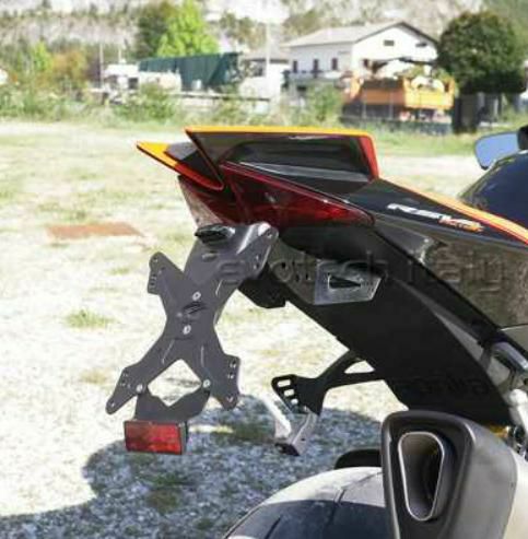 EVOTECH ナンバープレートホルダー フェンダーレスキット APRILIA RSV4 1100 FACTORY (21-24) トゥオーノ 1100 V4 (21-24)_1