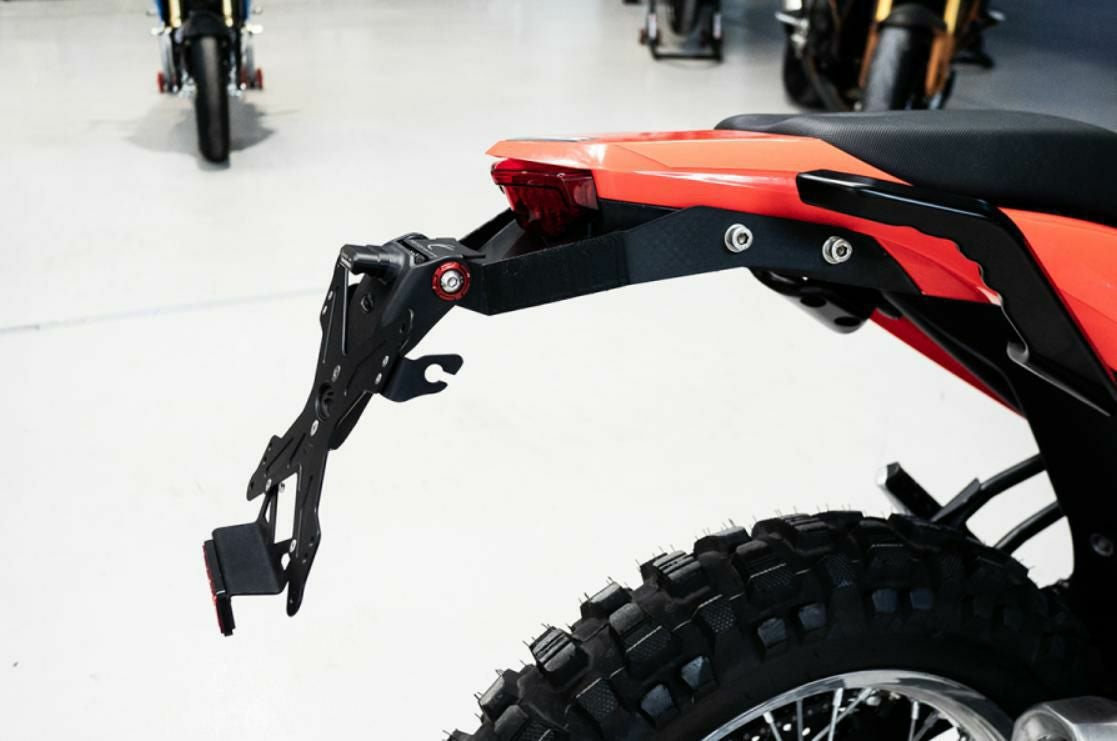 EVOTECH ナンバープレートホルダー フェンダーレスキット BETA ALP 4.0 (2024)_2