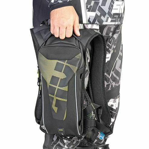 GIVI(ジビ) ウォーターバック一体型ラックサック | GRT719_5