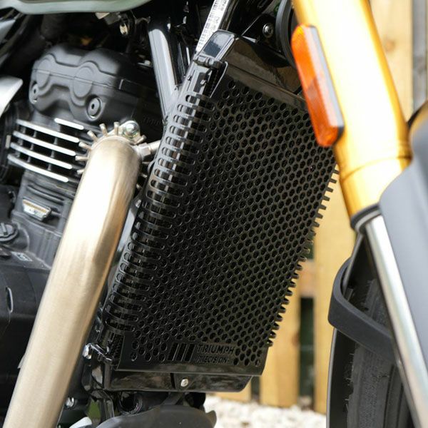 【Triumph純正】Speed400用ラジエターガード【トライアンフ】 トライアンフ スクランブラー400X スピード400 ラジエーターガード