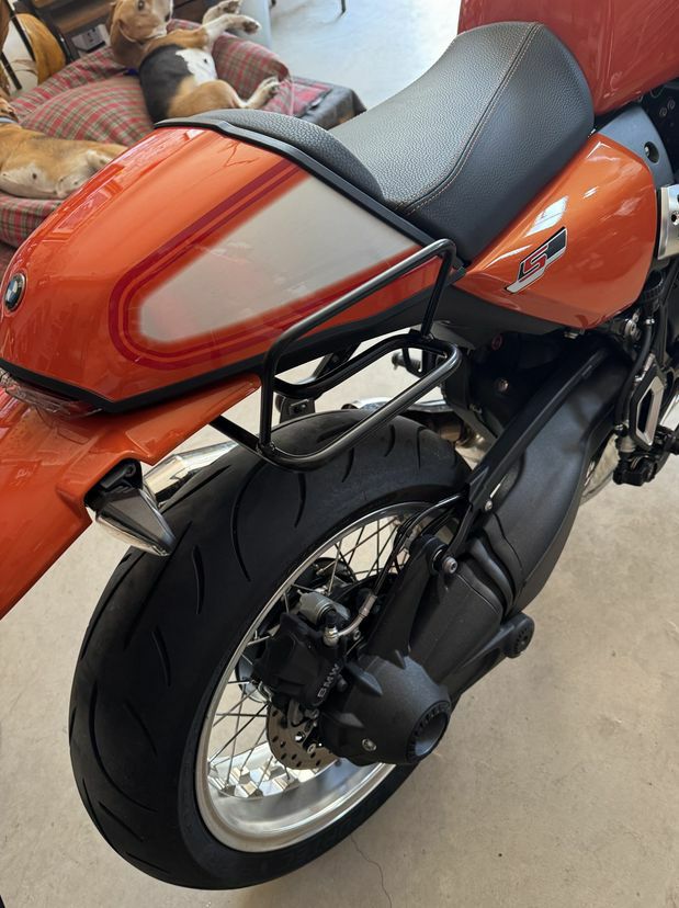 BMW R12nineT/R12S サドルバッグサポート/サイドバッグステー 右側 