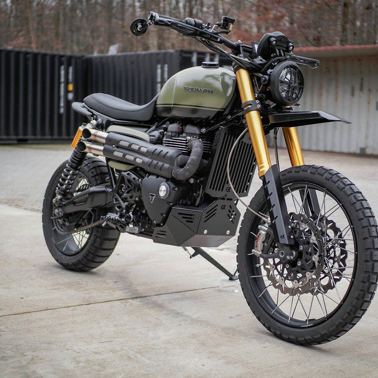 トライアンフ スクランブラー1200 フロントフェンダー マッドガード