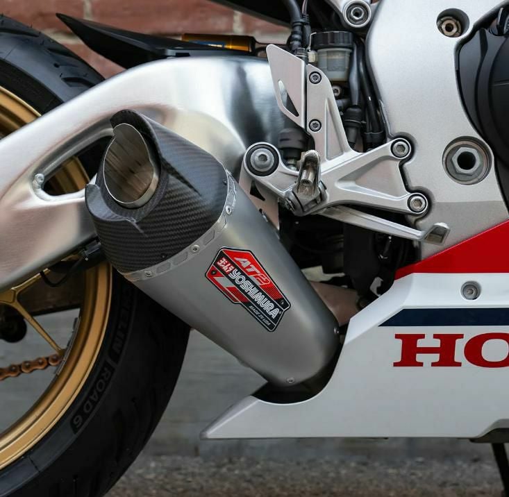 CBR600RR 03-04 RS-5 カーボン スリップオン マフラー ヨシムラUSA CBR600RR 03-04 RS-5 カーボン スリップオン マフラー ヨシムラUSA