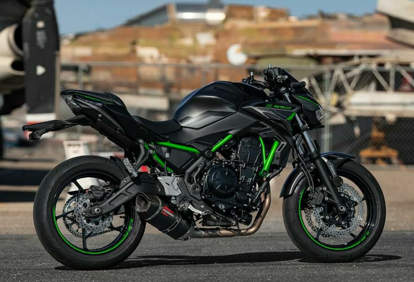 USヨシムラ AT2 フルシステムマフラー KAWASAKI NINJA650 / Z650 (2017